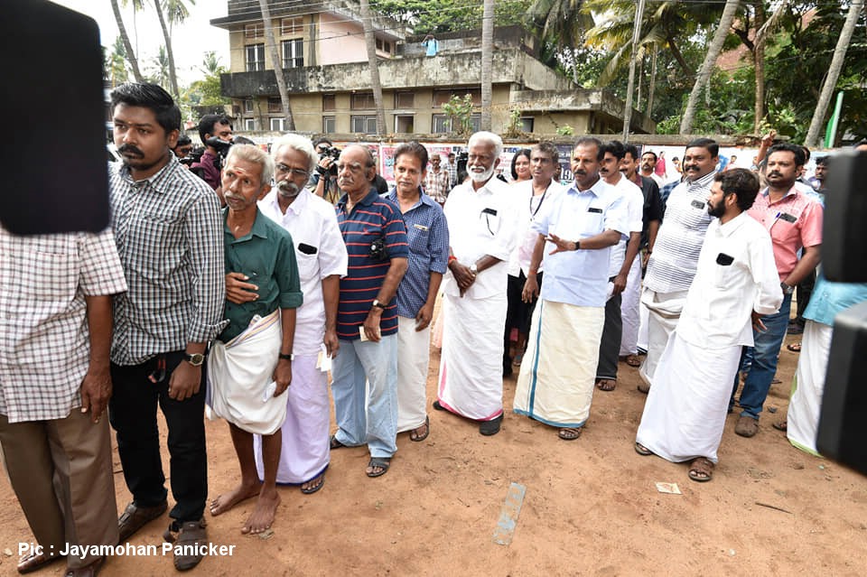 Celebrities Cast their Vote for Kerala Lok Sabha Election 2019 Photos 6 - Kerala9.com