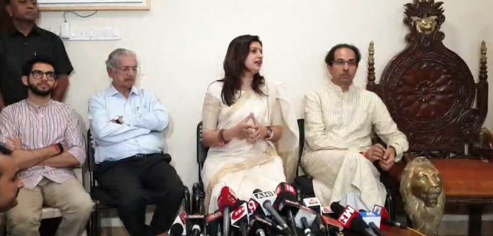 Priyanka Chathurvedi - Kerala9.com