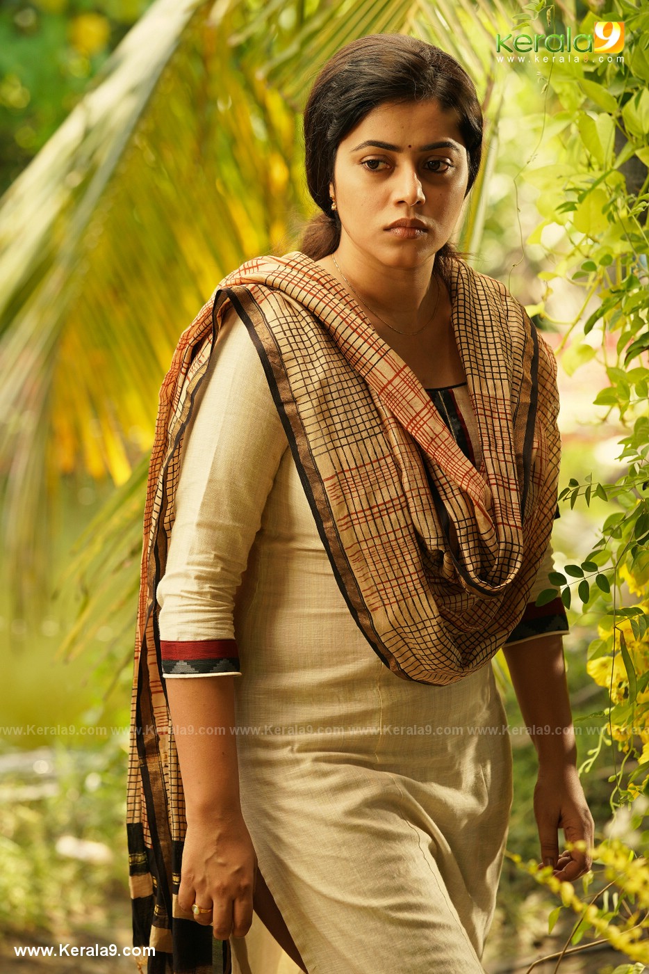 Shamna Kasim in madura raja movie stills 10 - Kerala9.com