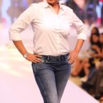 krishna prabha new look at lulu fashion week 2019 photos-009