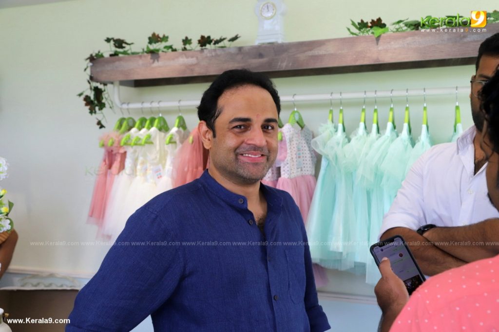 Aju Varghese Wife Augustina Manu launched Kids Boutique Photos 001 - Kerala9.com