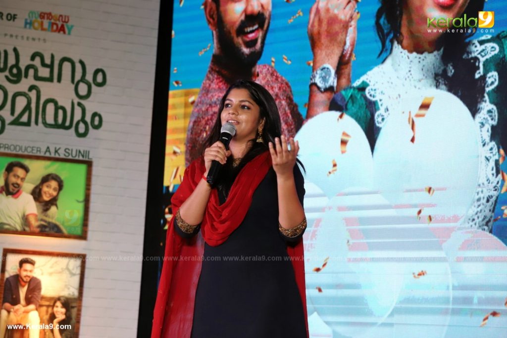Vijay Superum Pournamiyum 100 Days Celebration Photos 098