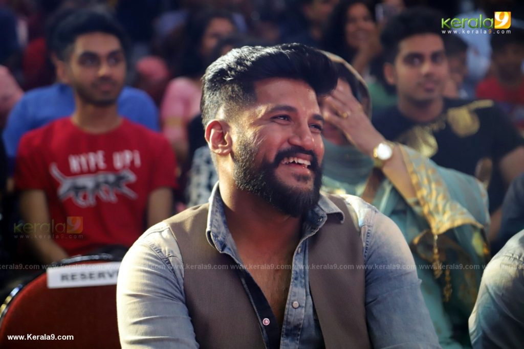 Vijay Superum Pournamiyum 100 Days Celebration Photos 119