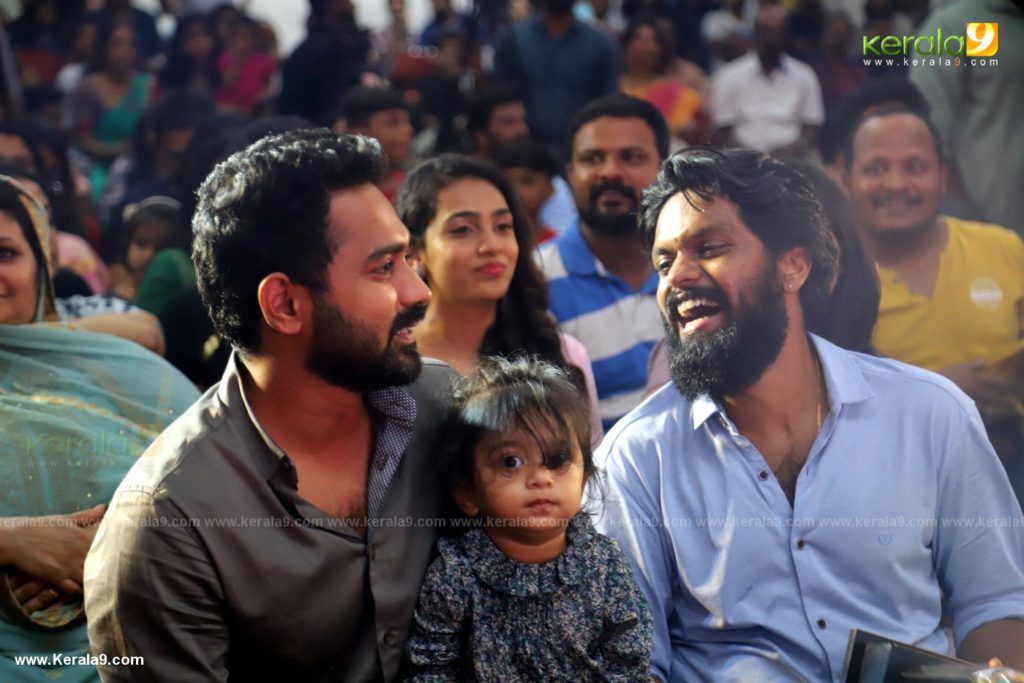 Vijay Superum Pournamiyum 100 Days Celebration Photos 137