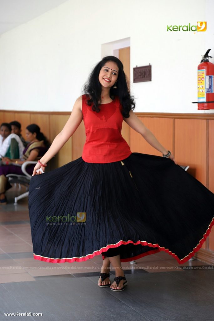 XII C Mmalayalam Movie actress at Pooja Photos 007 - Kerala9.com