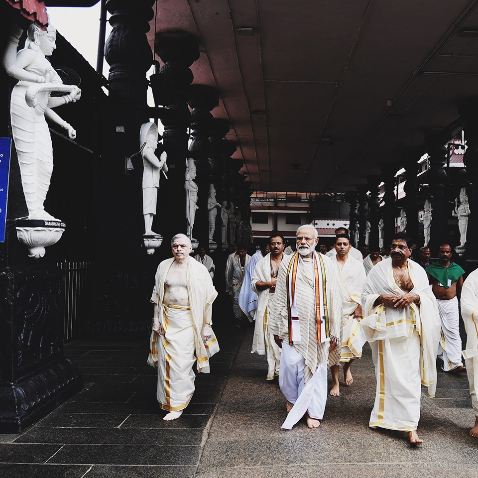 PM Narendra Modi visits Guruvayoor Temple Photos 002 1 - Kerala9.com