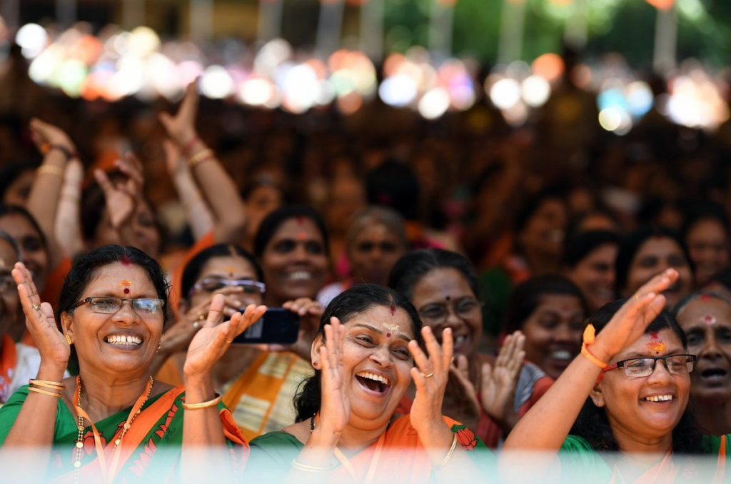 PM Narendra Modi visits Guruvayoor Temple Photos 008 - Kerala9.com