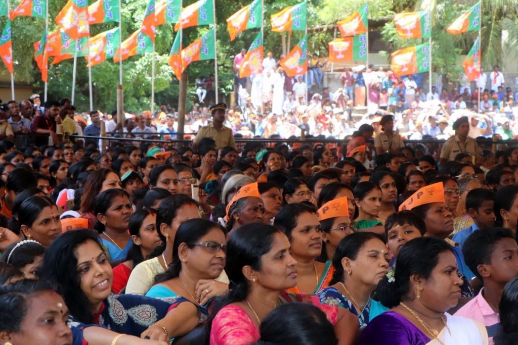 PM Narendra Modi visits Guruvayoor Temple Photos 010 - Kerala9.com