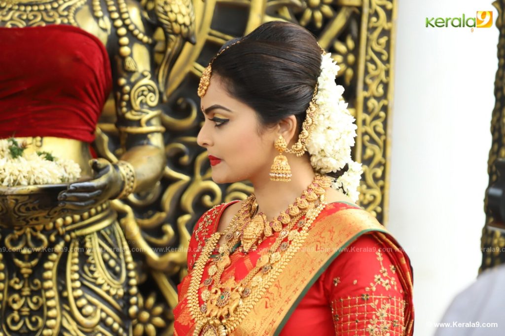 vishnu priya marriage photos 042 - Kerala9.com