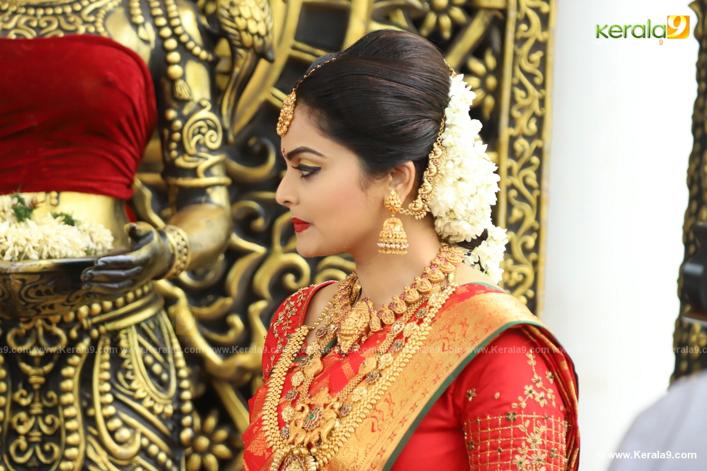 Vishnu Priya Marriage Photos-042 
