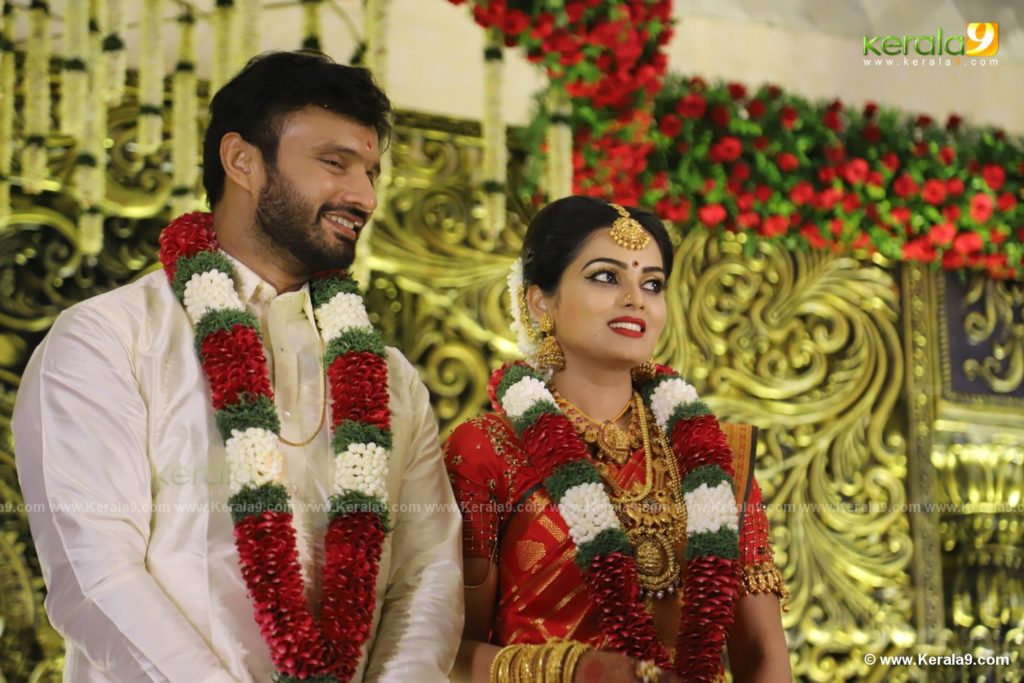 vishnu priya marriage photos 128 - Kerala9.com