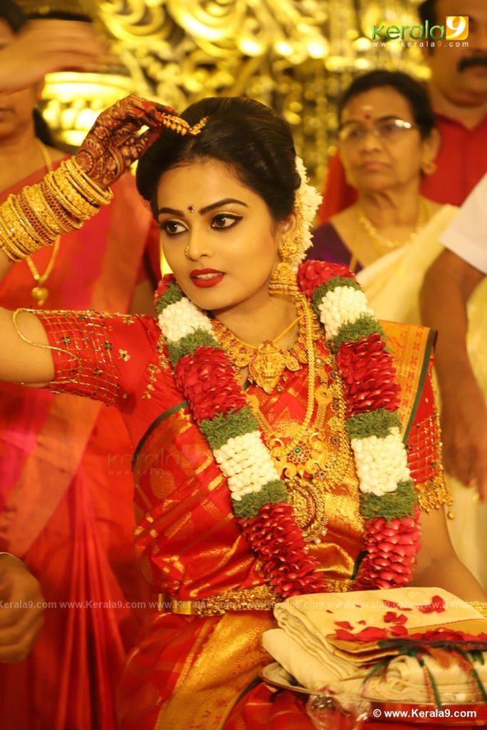 vishnu priya wedding photos 003 - Kerala9.com