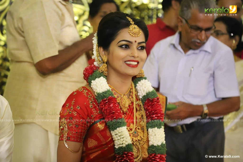 vishnu priya wedding photos 009 - Kerala9.com