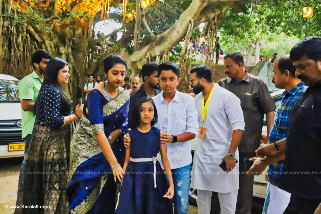 Jayasurya family at Kerala State Film Awards 2019 Photos 028 - Kerala9.com