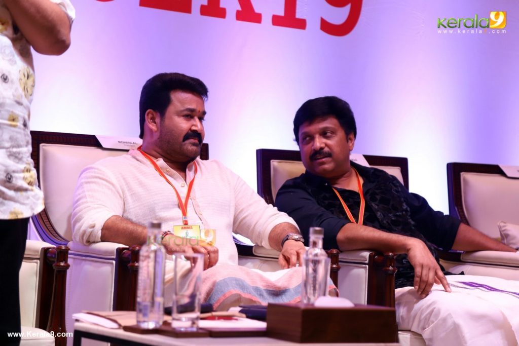 Mohanlal at amma meeting 2019 photos 65 - Kerala9.com
