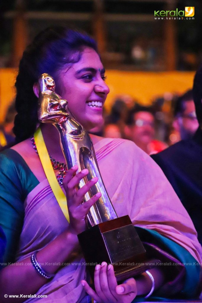 Nimisha Sajayan at Kerala State Film Awards 2019 Photos 010 - Kerala9.com