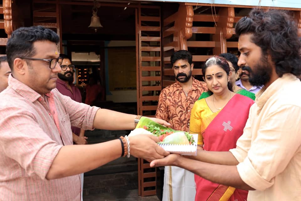 Thrissur Pooram Movie pooja photos 008 - Kerala9.com
