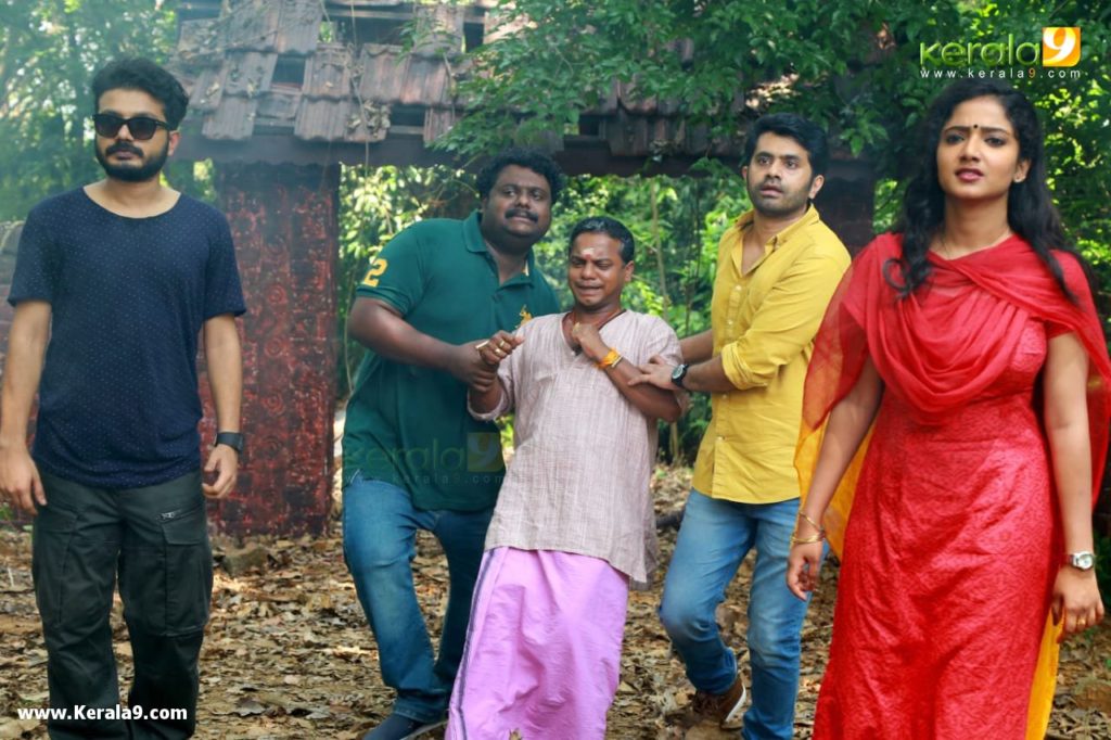 akashaganga 2 movie photos 001