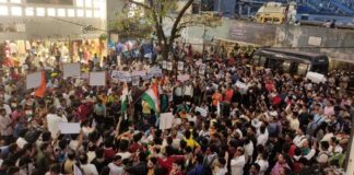 Mumbai railway station