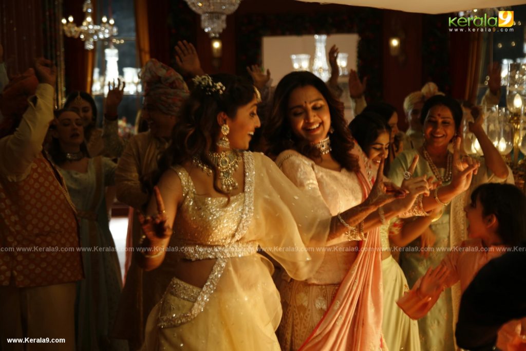 Kalyan Jewellers ad shoot Behind the Scenes photos