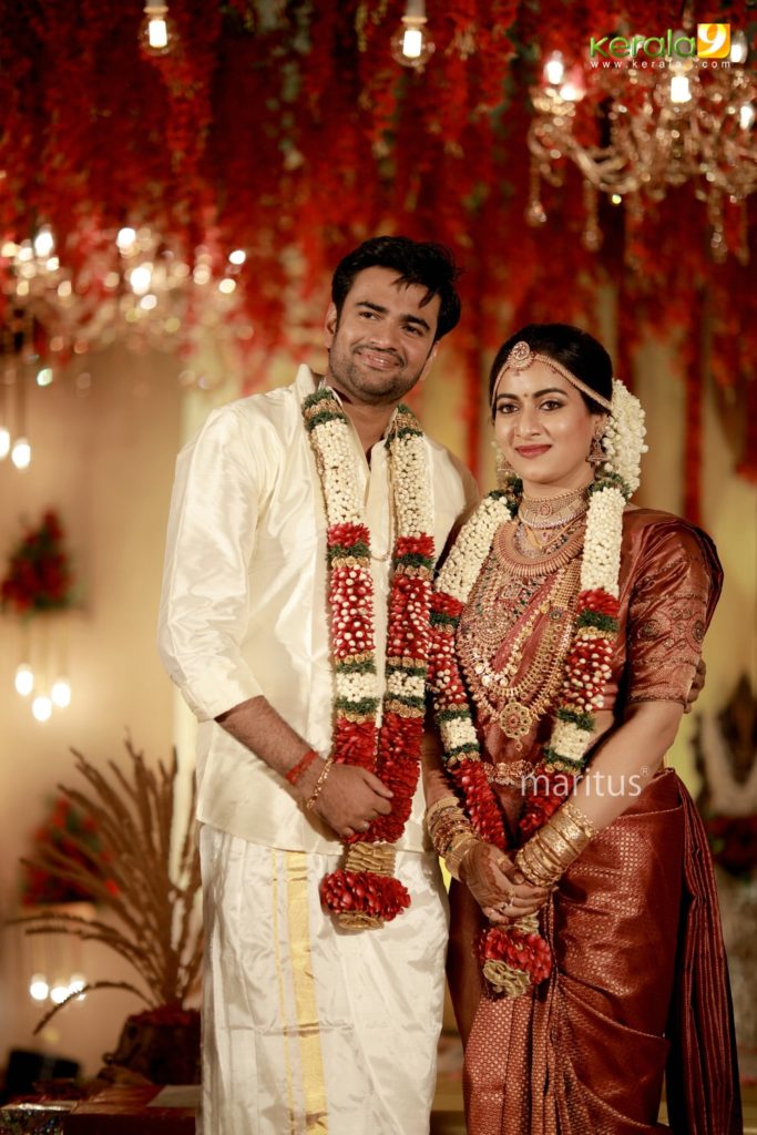 maniyan pillai raju son marriage photos 019