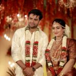 maniyan pillai raju son marriage photos 020