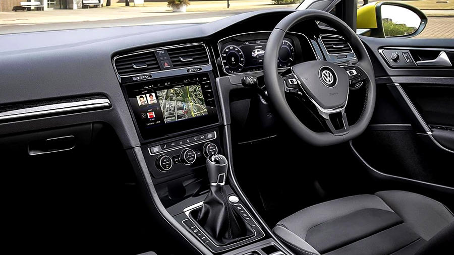 VW T ROC interior