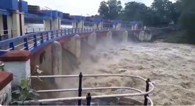 Aruvikkara Dam 1