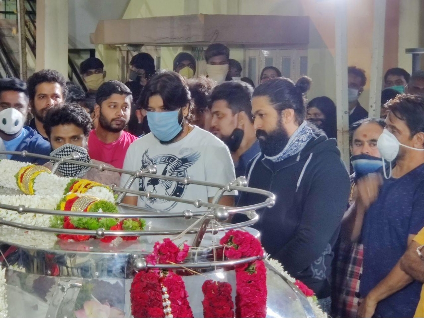 Meghana Raj Husband Chiranjeevi Sarja Funeral Photos 007