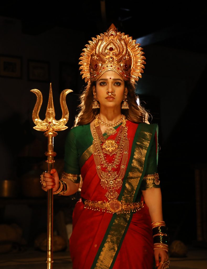 nayanthara new movie Mookuthi Amman stills 001