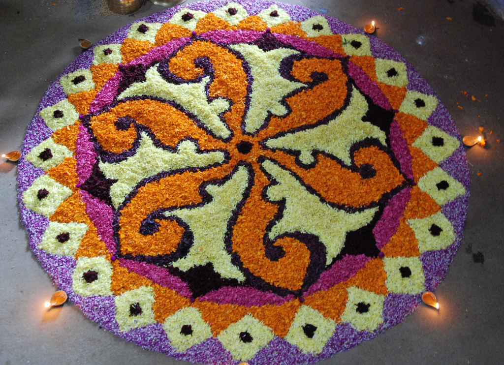 onam pookalam designs 2018