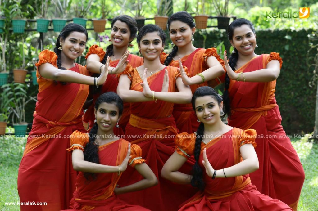 asha sarath daughter uthara movie Khedda stills 001 - Kerala9.com