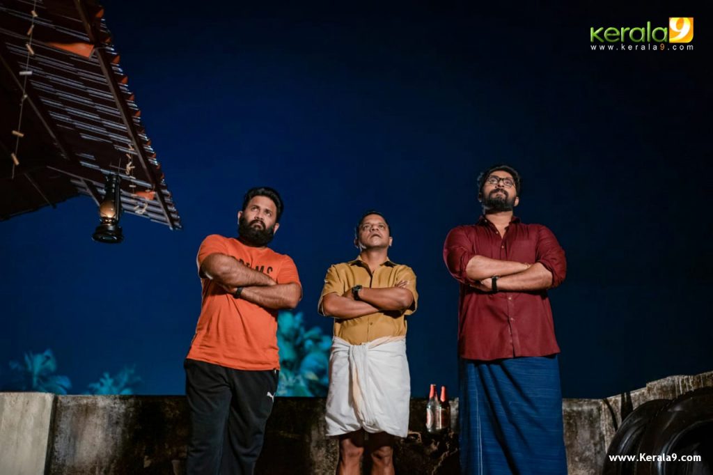 Khali Purse of the Billionaires Movie Stills 006