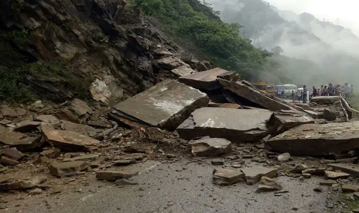 Landslide in Himachal - Kerala9.com Landslide in Himachal
