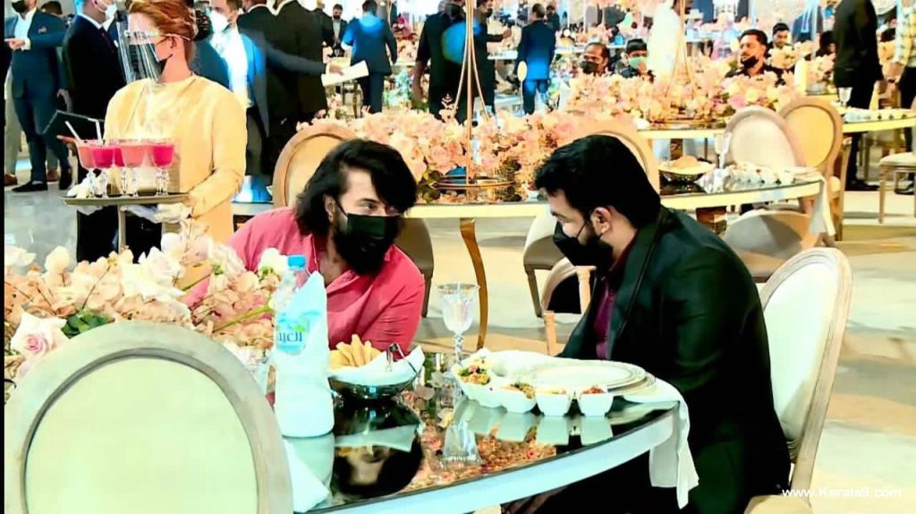 mohanlal and mammootty at dubai photos 001
