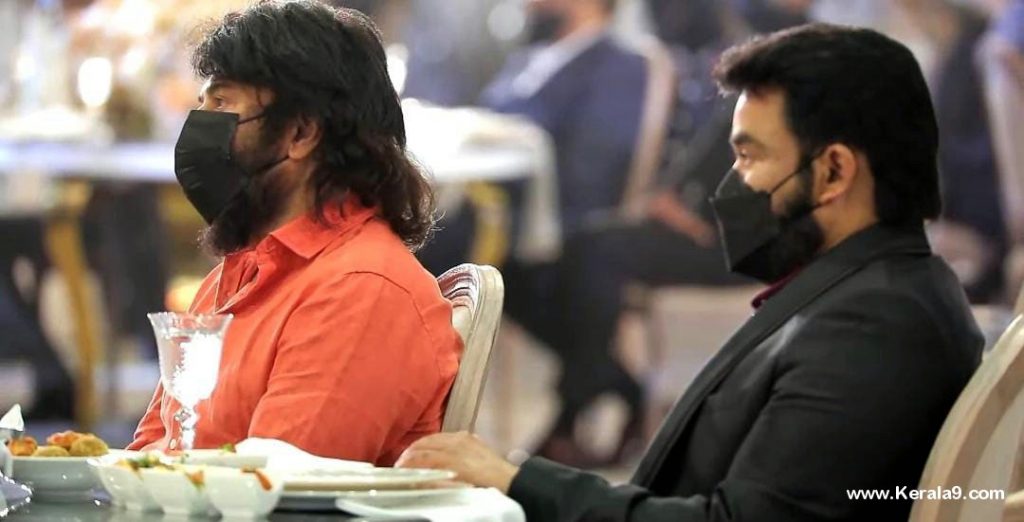 mohanlal and mammootty at dubai photos 003