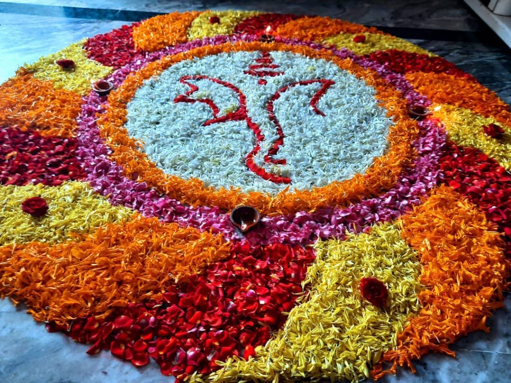 onam pookalam latest designs 001