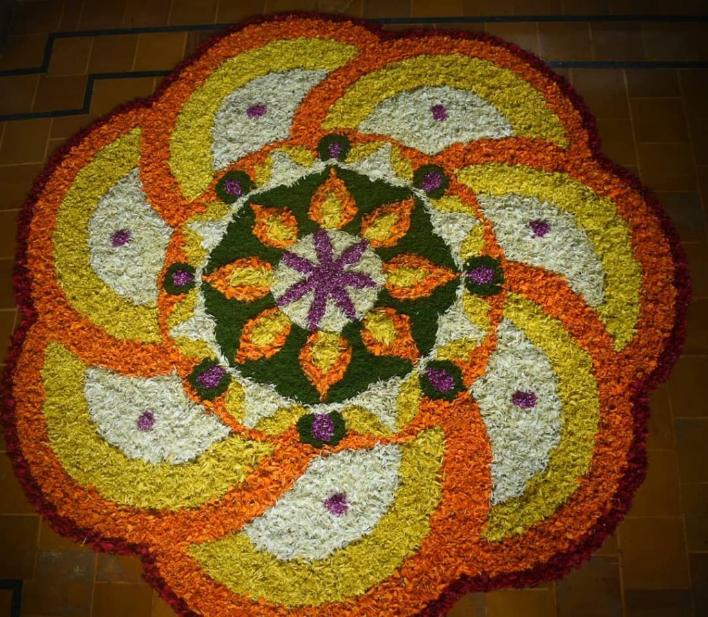 onam pookalam latest designs 003