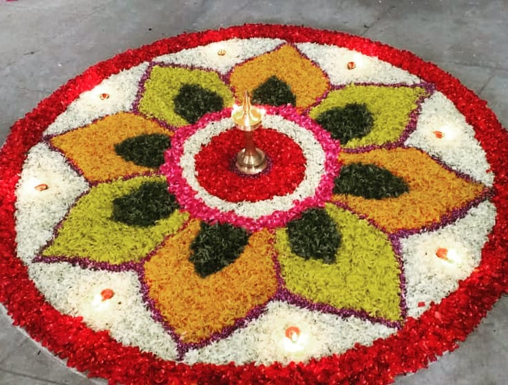 onam pookalam new designs 031