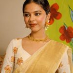 poornima indrajith daughter Prarthana onam saree photos 001