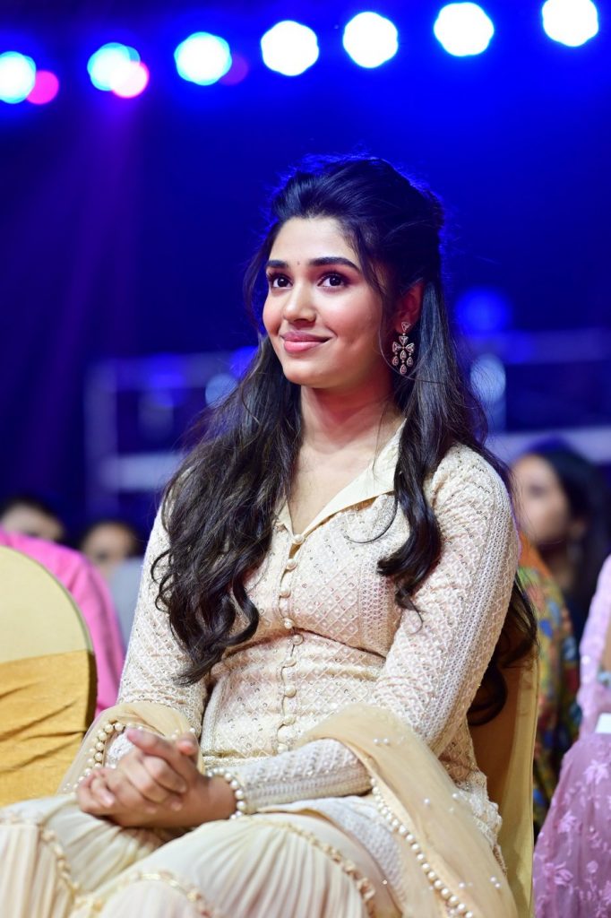 Krithi Sheety at SIIMA 2021 photos