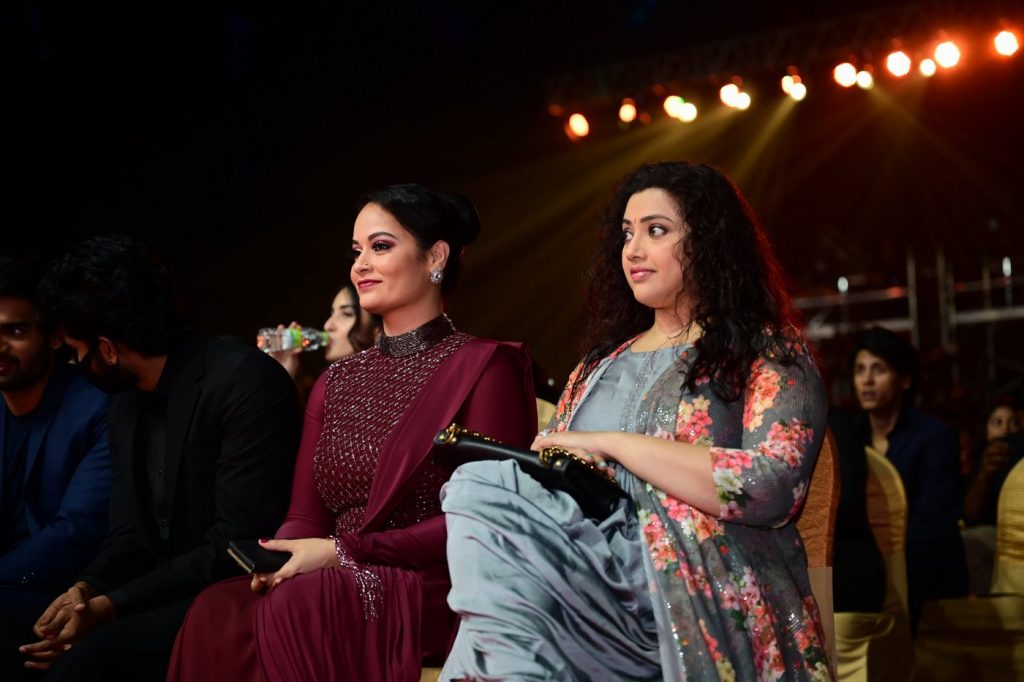 Meena Sagar at SIIMA 2021 photos
