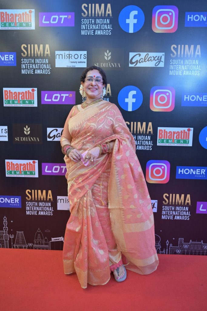 Sheela at SIIMA 2021 photos 1