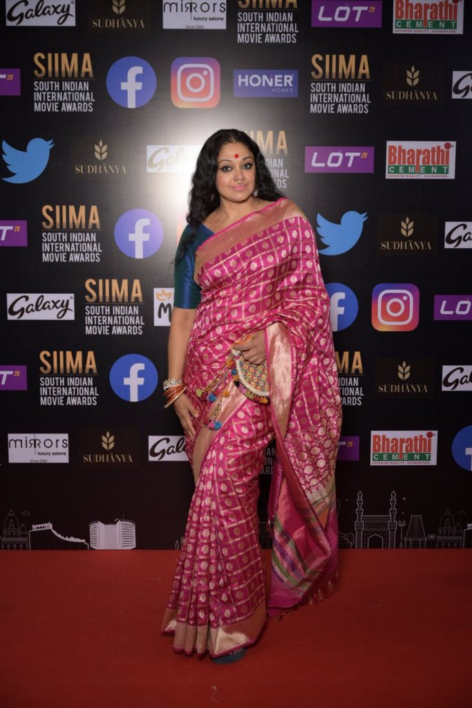 Shobana at SIIMA 2021 photos 1