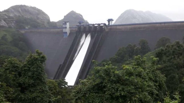 Rains in Mullaperiyar; Eight shutters opened 1 Idukki Dam