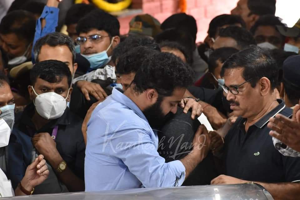 Puneeth Rajkumar Funeral Photos 006