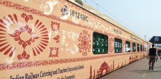 tourist train india