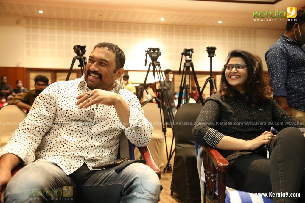 vani viswanath at the criminal lawyer movie title launch photos 006
