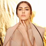 actress mrinal latest viral photos 006