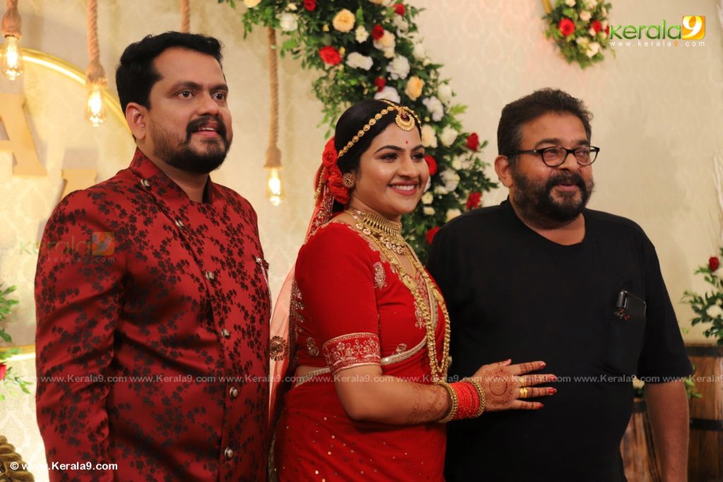 Apsara Serial Actress Wedding Reception Photos 012